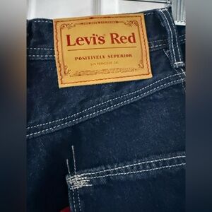 Levi’s Red Positively Superior Twisted Loose High-Rise Jeans | Barrel Leg